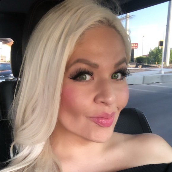 Meet your Posher, Maribel - Picture 1 of 1